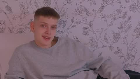 yrshela online show from April 3, 6:48 pm