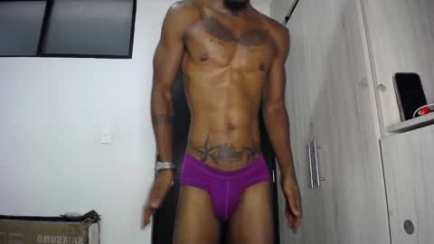 Snapshot of yulian_23 chatting on October 1, 2:15 am Ivan online show from October 1, 2:15 am