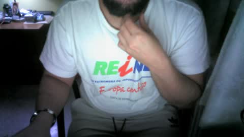 Snapshot of yulius_7 chatting on January 3, 10:40 pm yulius_7 online show from January 3, 10:40 pm