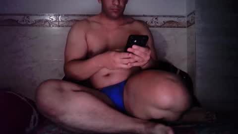 yummerboy online show from December 22, 2:09 am