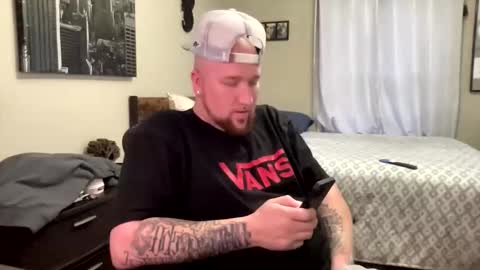 yungmugger47 online show from March 8, 11:42 pm