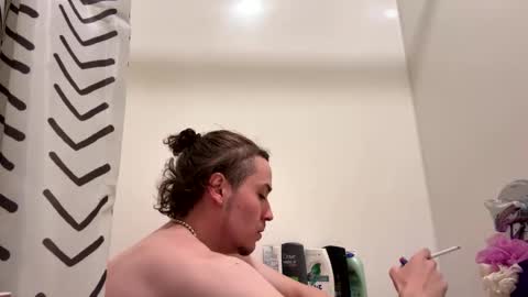 yungstudbev online show from March 19, 10:35 pm