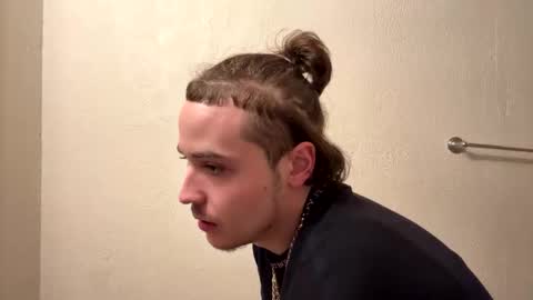 yungstudbev online show from March 21, 12:25 am