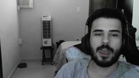 yunk online show from February 7, 1:40 pm