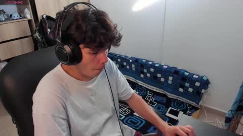 Snapshot of yurii_moody chatting on September 14, 9:28 pm yurii_moody online show from September 14, 9:28 pm