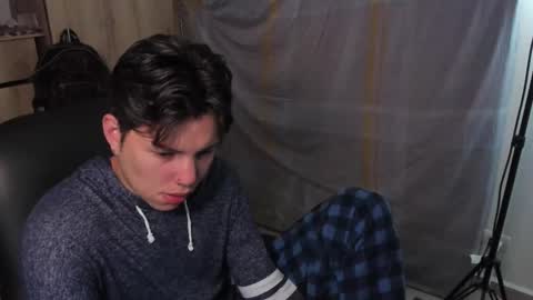 Snapshot of yurii_moody chatting on February 15, 2:26 am yurii_moody online show from February 15, 2:26 am