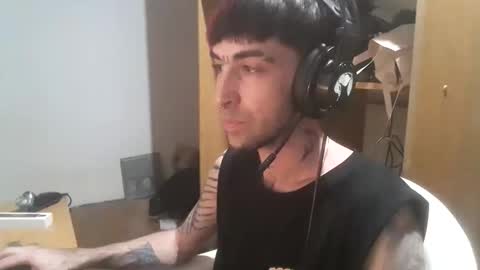 Snapshot of yuumis chatting on October 14, 8:21 am Yuumi online show from October 14, 8:21 am