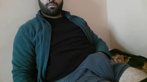 Snapshot of yxxtxxdentyk chatting on December 12, 4:59 am Bi BearXXX online show from December 12, 4:59 am