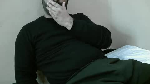 Snapshot of yxxtxxdentyk chatting on January 29, 5:19 am Bi BearXXX online show from January 29, 5:19 am