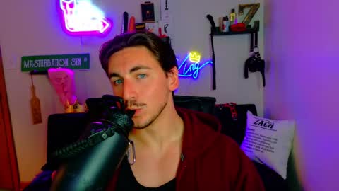 Zach Rhyder online show from May 7, 8:09 pm