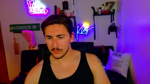 Zach Rhyder online show from May 18, 2:08 am