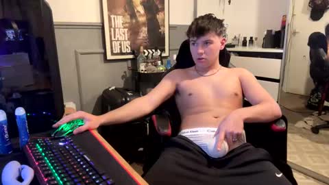Zachbritboy online show from February 25, 8:51 pm