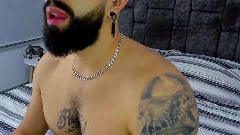 Snapshot of zack_froone chatting on January 20, 2:03 pm Richard online show from January 20, 2:03 pm