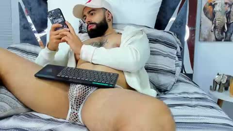 Richard online show from May 8, 2:17 pm