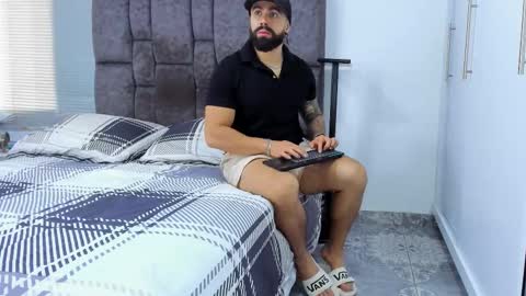 Snapshot of zack_froone chatting on September 17, 3:02 pm Richard online show from September 17, 3:02 pm