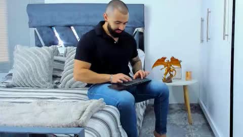 Richard online show from February 23, 2:08 pm