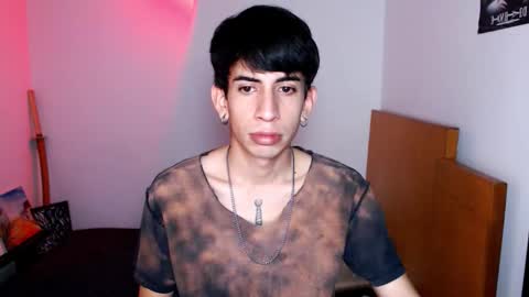Snapshot of zack_kingg chatting on October 10, 7:07 pm Zack King online show from October 10, 7:07 pm