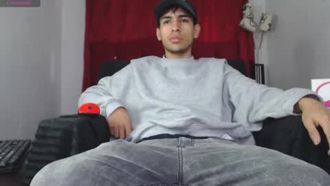 Snapshot of zack_xtreme chatting on March 9, 12:09 pm Xavi online show from March 9, 12:09 pm