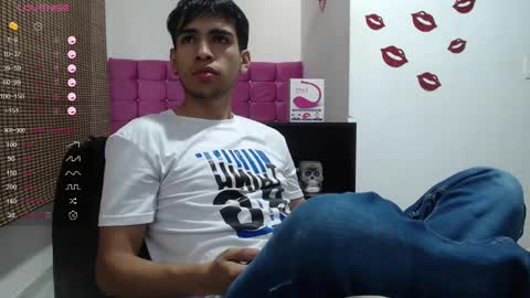Snapshot of zack_xtreme chatting on December 27, 12:34 pm Xavi online show from December 27, 12:34 pm