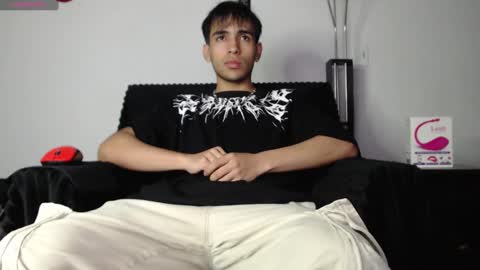 Snapshot of zack_xtreme chatting on February 18, 11:44 am Xavi online show from February 18, 11:44 am