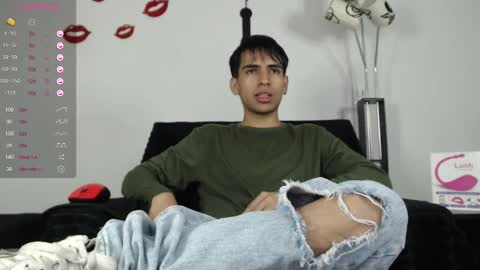 Snapshot of zack_xtreme chatting on February 26, 12:14 pm Xavi online show from February 26, 12:14 pm