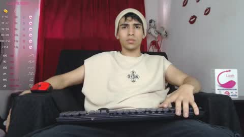 Snapshot of zack_xtreme chatting on December 7, 6:26 pm Xavi online show from December 7, 6:26 pm