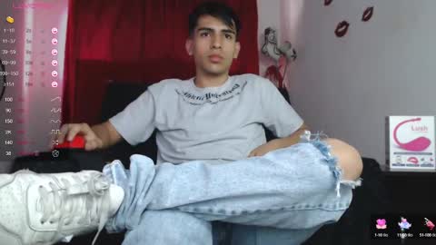 Snapshot of zack_xtreme chatting on December 6, 7:23 pm Xavi online show from December 6, 7:23 pm
