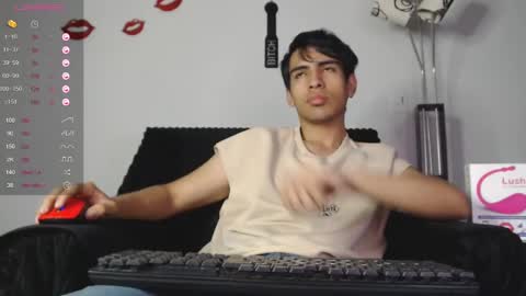 Snapshot of zack_xtreme chatting on January 30, 12:16 pm Xavi online show from January 30, 12:16 pm