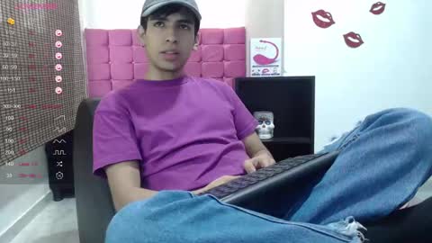Snapshot of zack_xtreme chatting on January 18, 12:26 pm Xavi online show from January 18, 12:26 pm