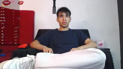 Snapshot of zack_xtreme chatting on December 20, 12:27 pm Xavi online show from December 20, 12:27 pm