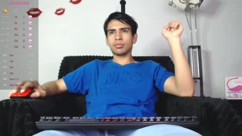 Snapshot of zack_xtreme chatting on February 4, 12:11 pm Xavi online show from February 4, 12:11 pm