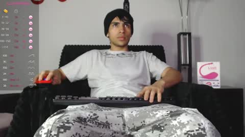 Snapshot of zack_xtreme chatting on February 8, 11:55 am Xavi online show from February 8, 11:55 am