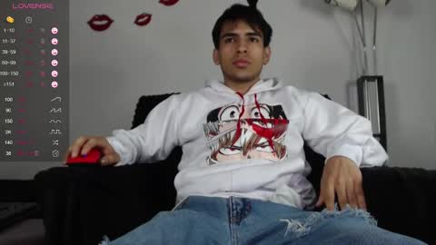 Snapshot of zack_xtreme chatting on March 3, 11:49 am Xavi online show from March 3, 11:49 am