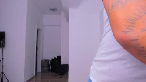 Zack online show from February 15, 2:18 am