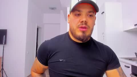 Zack online show from October 25, 10:55 pm