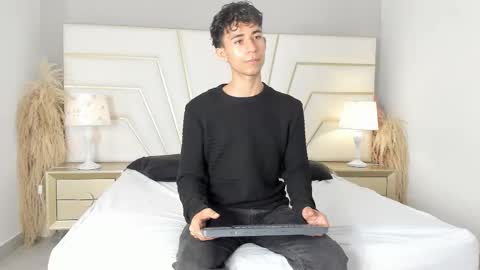 Snapshot of zahir_ashar chatting on October 16, 11:29 am zahir_ashar online show from October 16, 11:29 am