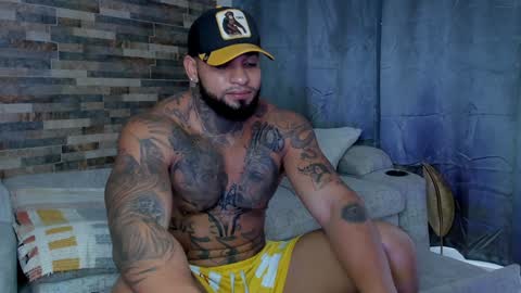 Snapshot of zain_diesel7 chatting on January 11, 12:18 pm INSTAGRAM yormanfit7 online show from January 11, 12:18 pm