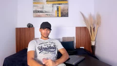 Zander online show from October 13, 1:17 pm