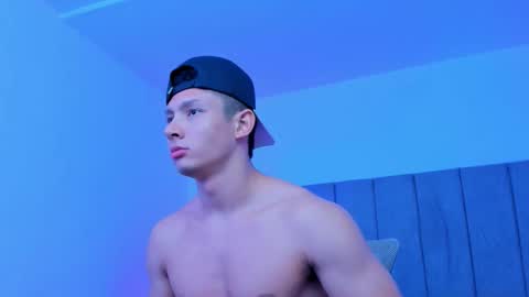 Zander online show from March 18, 2:36 am