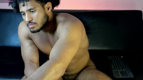 Zane Lux online show from April 16, 9:39 pm