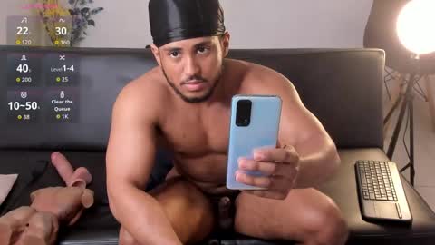 Zane Lux online show from May 12, 4:15 pm
