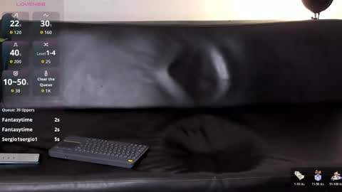 Zane Lux online show from April 18, 7:07 pm