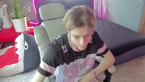 Kel online show from March 20, 8:51 am