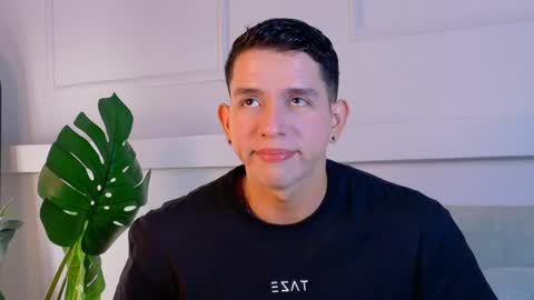 Zane Dawson online show from April 22, 7:40 pm