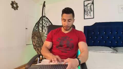 Snapshot of zanemaverick chatting on September 19, 12:05 pm zanemaverick online show from September 19, 12:05 pm