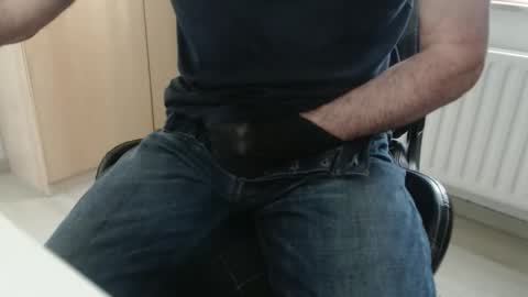 Belgiumsnake007 online show from February 3, 12:10 pm