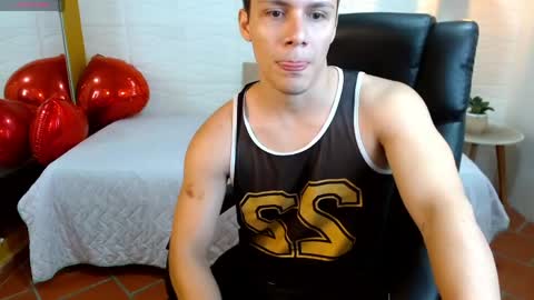 zayn_clausen online show from April 15, 6:41 pm