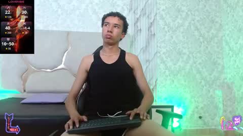 zayn_tay online show from January 16, 8:00 pm