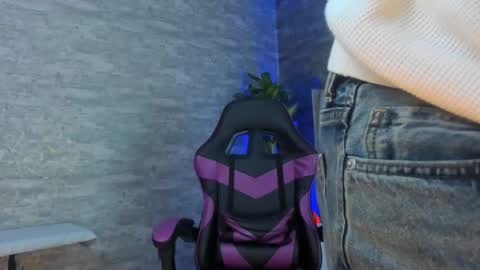 Zayn Cross online show from October 17, 5:44 am