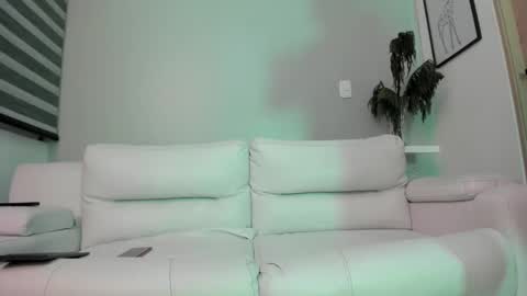 zaynshadow_ online show from November 2, 4:39 am